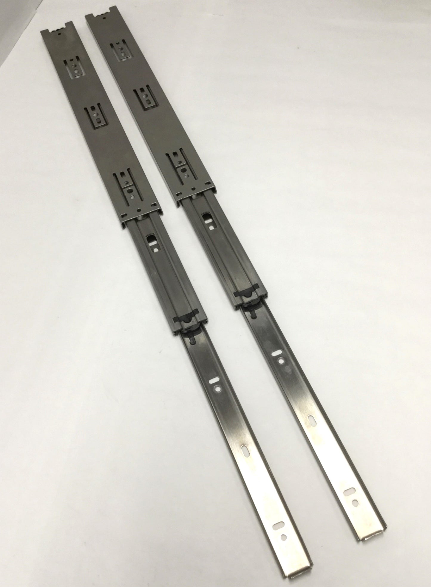 Used Pair of Lamp ESR-DC4513-14 Side Mount SS Full Drawer Slides, 350mm Closed, 108lb
