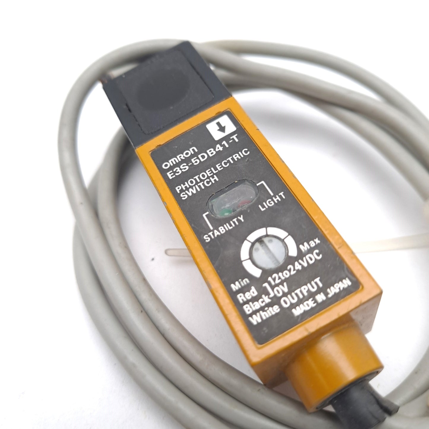 Used Omron E3S-5DB41-T Photoelectric Sensor Receiver 1.5-4mA Output, 12-24VDC 50mA