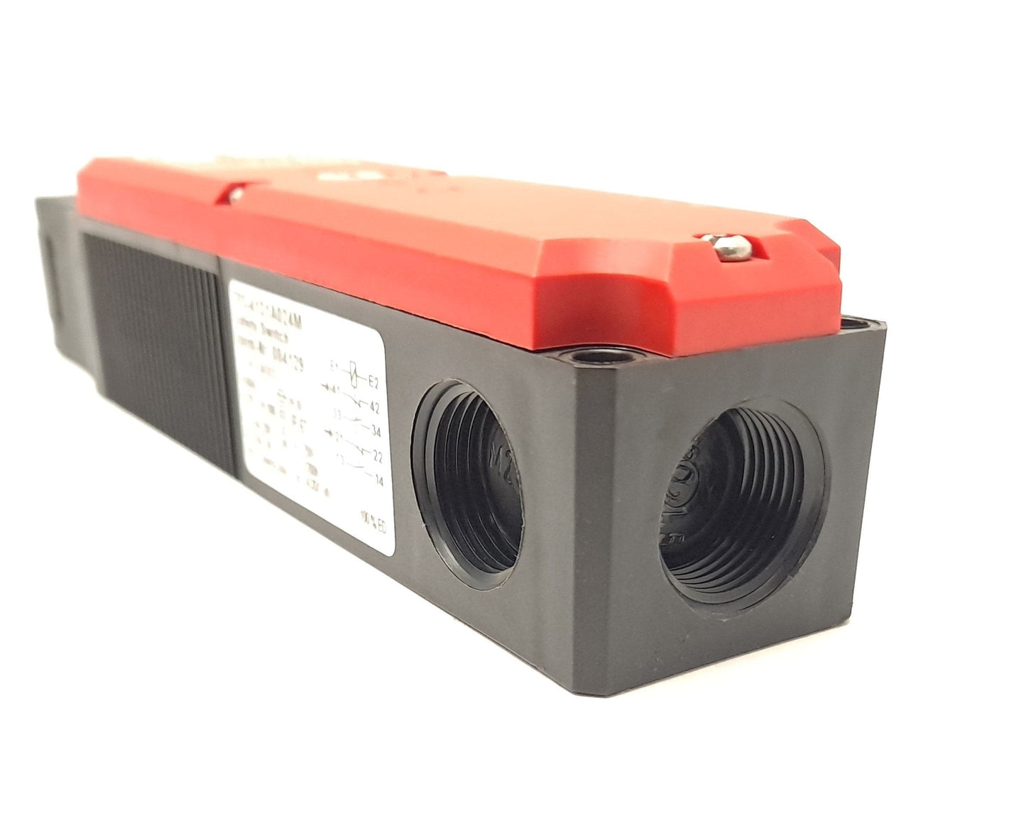 New – Open box Euchner TP3-4131A024M Safety Interlock Switch 24 VAC/DC 12V 4A, 2 NO 2 NC