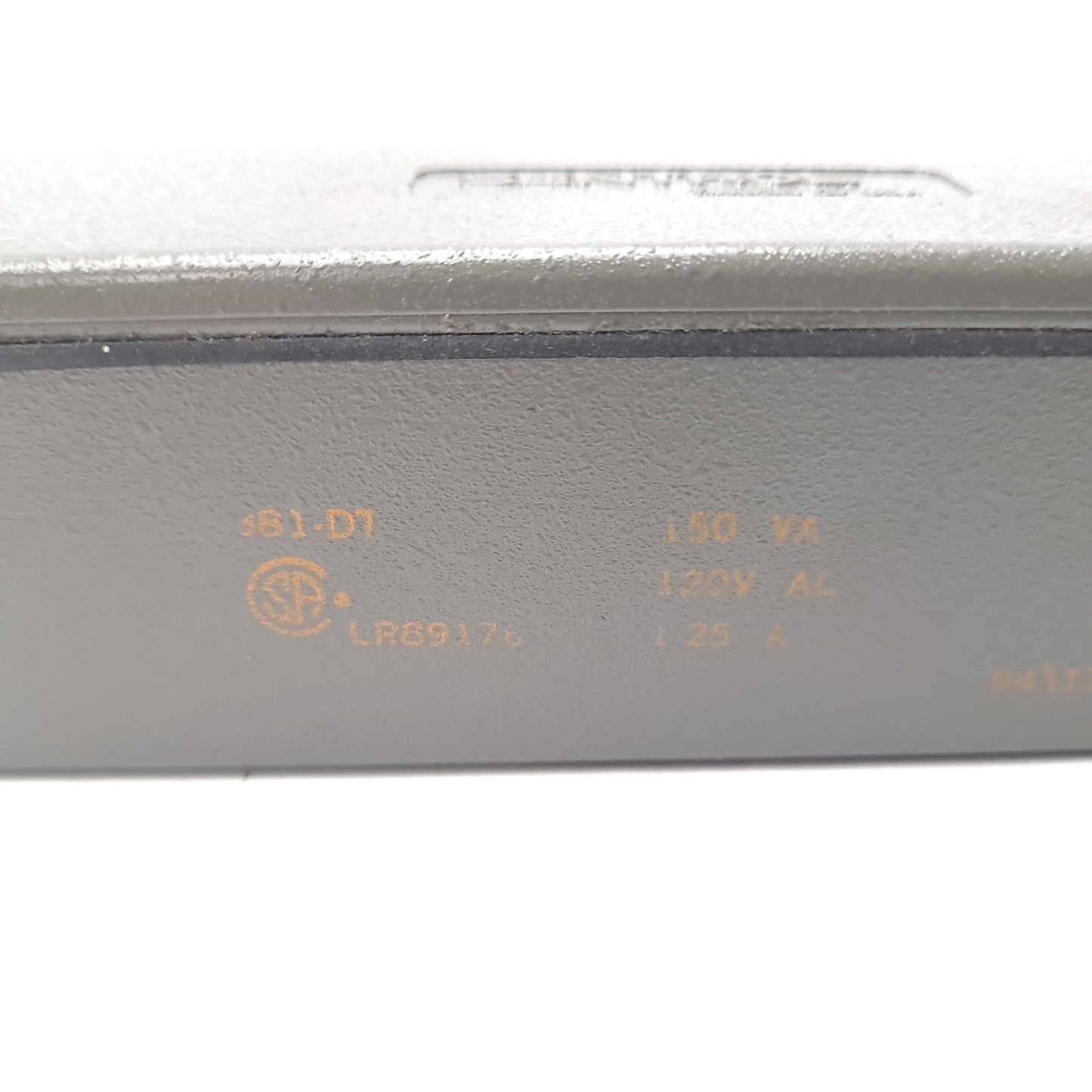 Used Sentrol 381-DT Magnetic Safety Interlock Switch 150VAC N.O 1.25A 1/2" NPT
