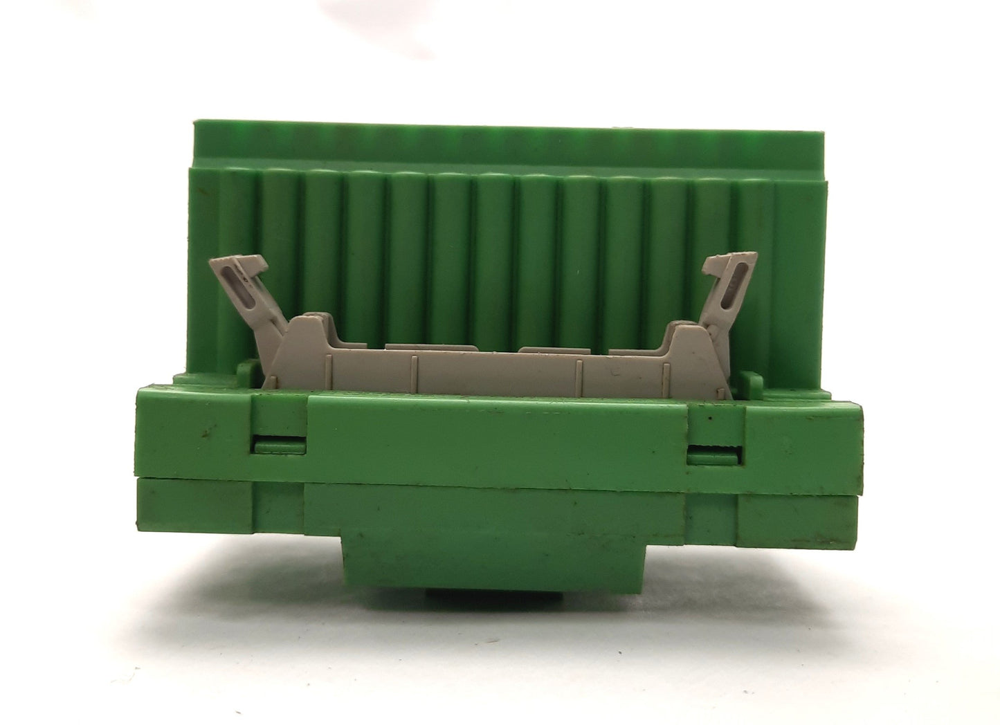Used Phoenix Contact FLK 26 Interface Module IEC 26-Pin Male to Screw Terminals, DIN