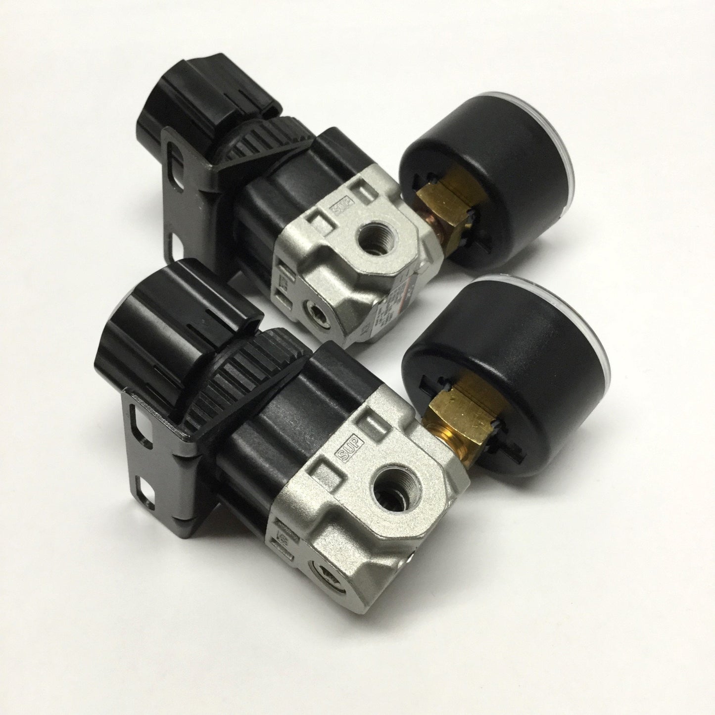 Used Lot of 2 SMC ARX20-N01 Regulators 2MPa Max, Set Pressure: 0.05-0.85MPa, 1/8" NPT