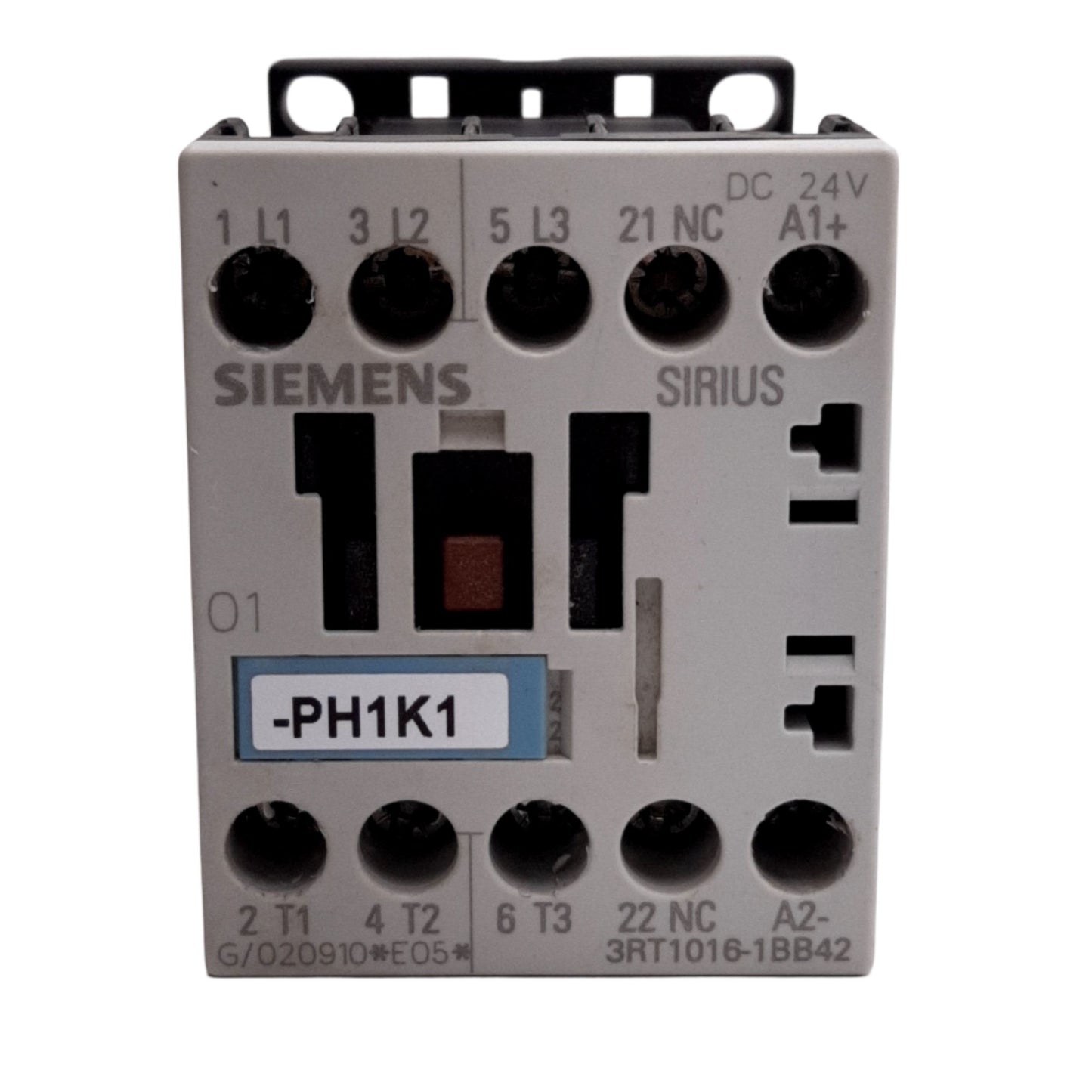 Used Siemens 3RT1015-1BB42 Contactor, 3-Pole w/ NC Aux,16A 600VAC, Coil: 24VDC