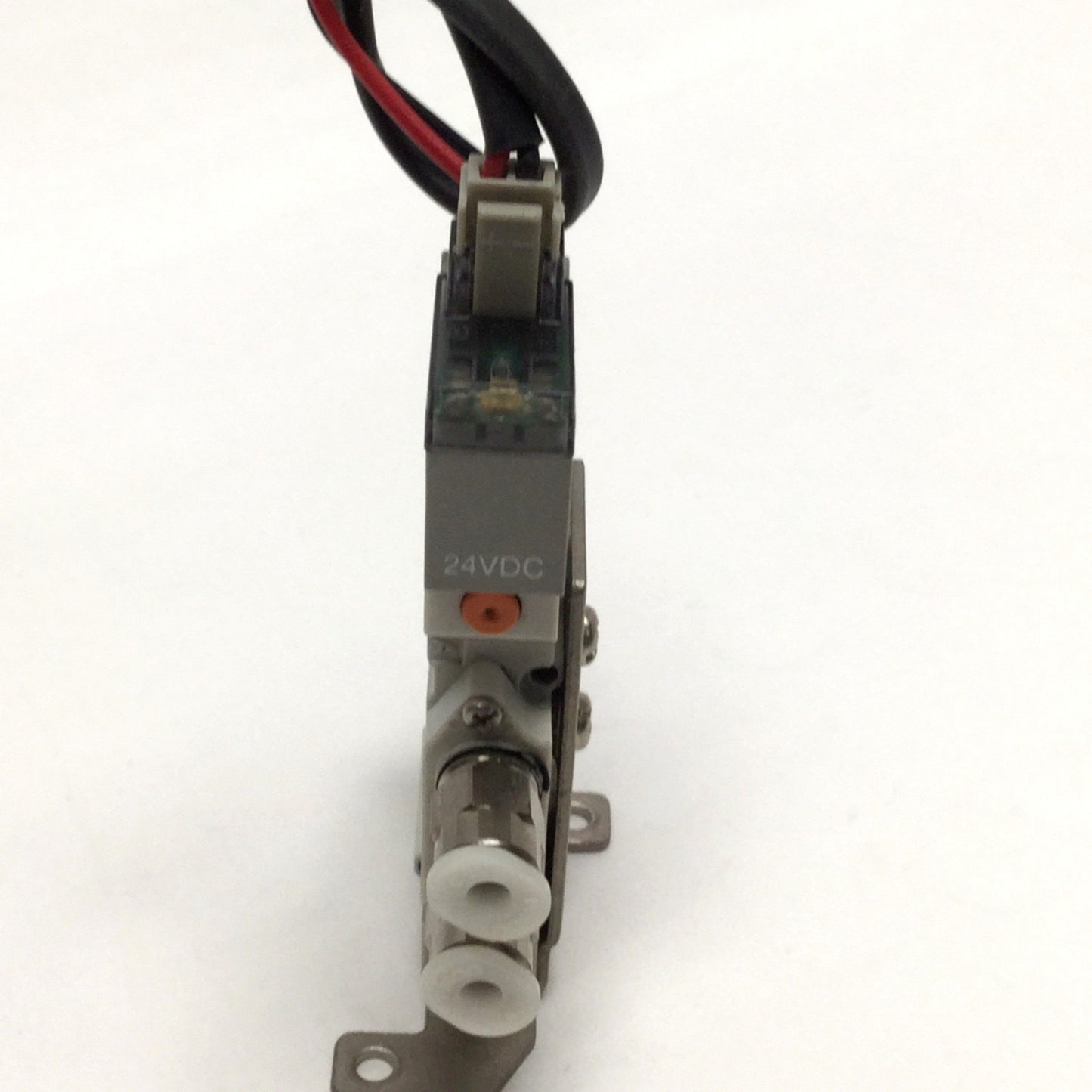 Used SMC SY3120-5LOZ-M5 Solenoid Valve, 5-Port 2-Position, 24VDC Coil, M5x0.8