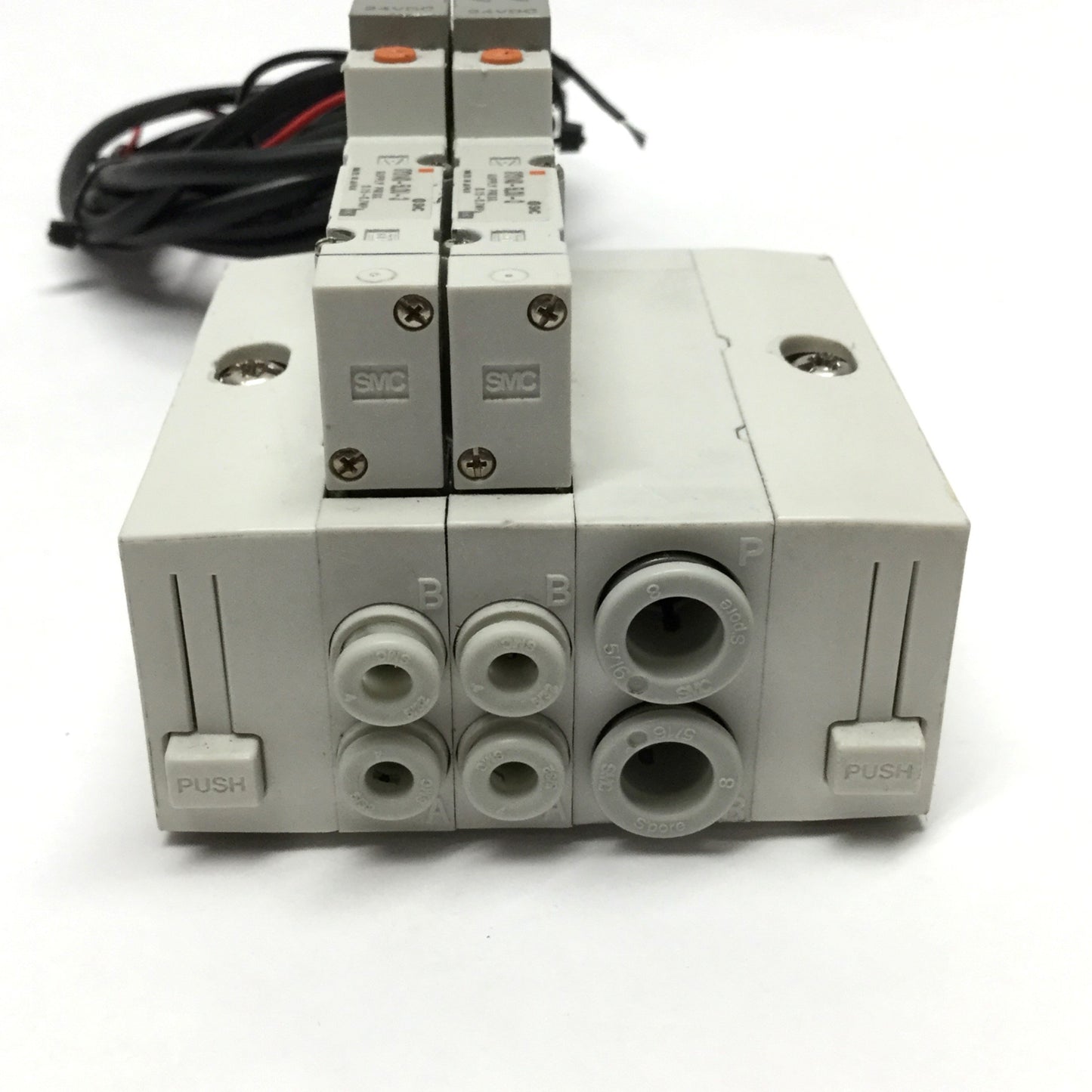 Used SMC SY3140-5LOU-Q (x2) Solenoid Valves, 5-Port 2-Position, 24VDC w/ Manifold