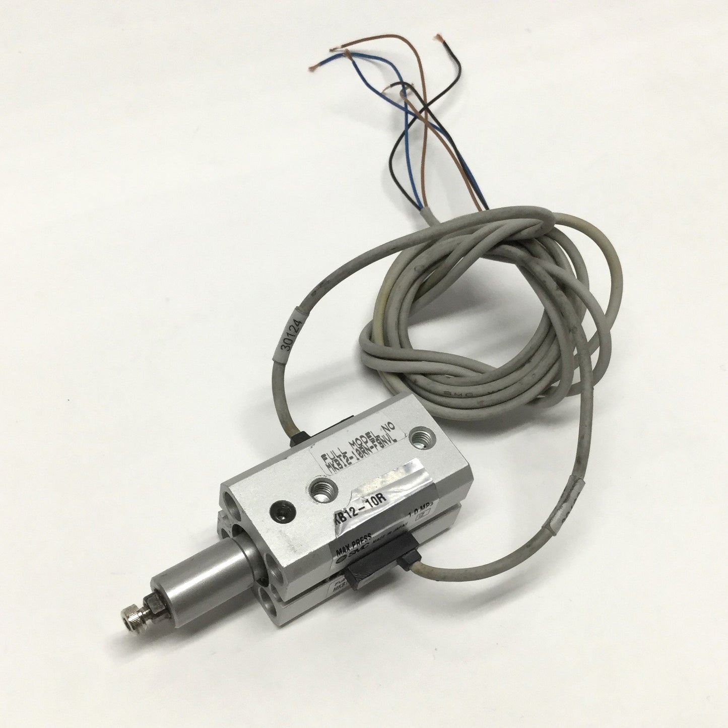 Used SMC MKB12-10RN-F9NVL Rotary Clamp Cylinder 12mm Bore, 10mm Stroke, 90° Clockwise