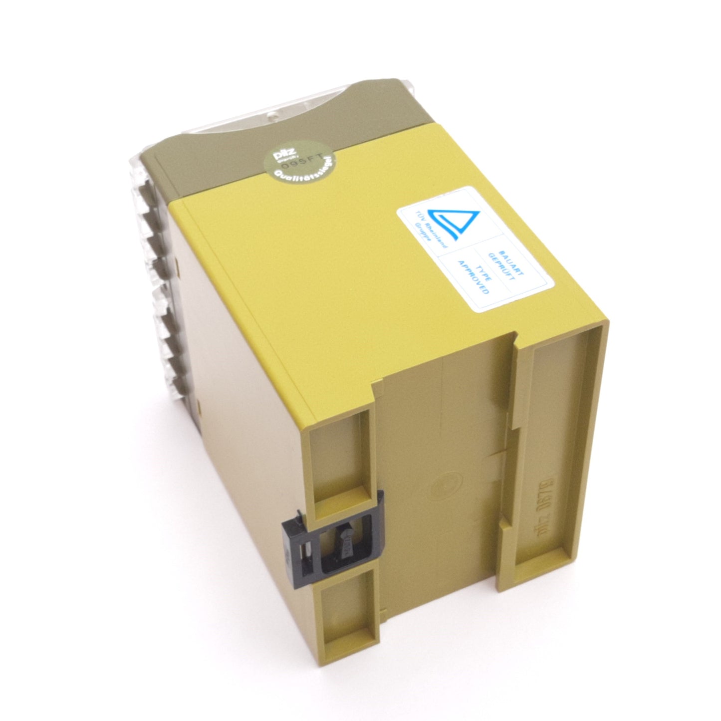 Used Pilz PNOZ/4 24VDC 3S/1S1O Safety Relay Module, 3x N/O 1x N/O-N/C, 24VDC