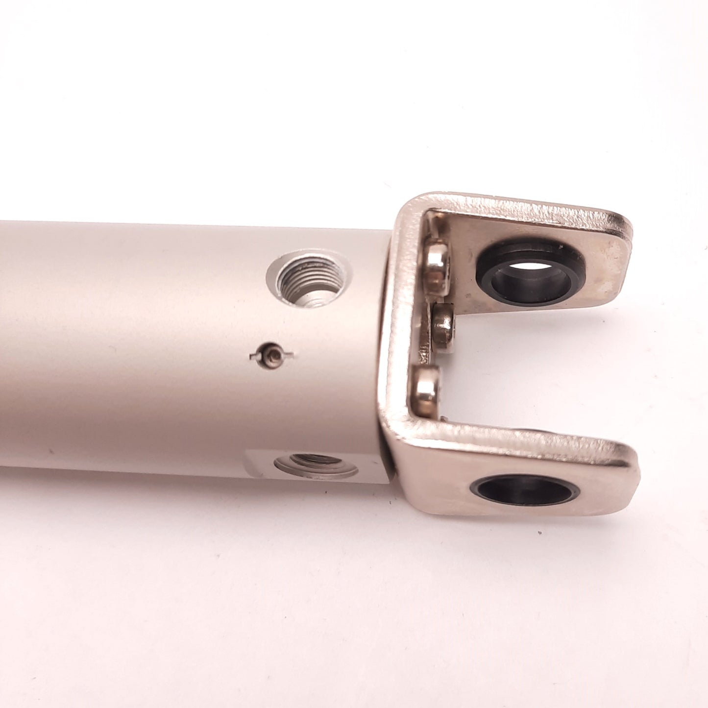 Used SMC CDG1BA32-75Z Round Short Stroke Pneumatic Cylinder, 32mm Bore, 75mm Stroke