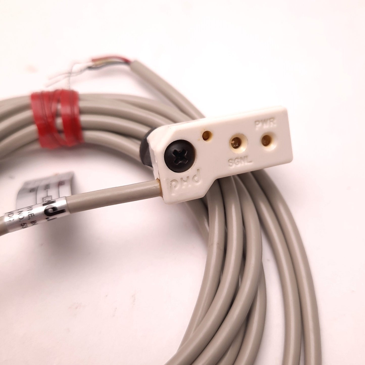 New PHD 53602-2-02 Magnetic Reed Switch, 4.5v - 24v DC, 200 mA Max, 4 Watt Max