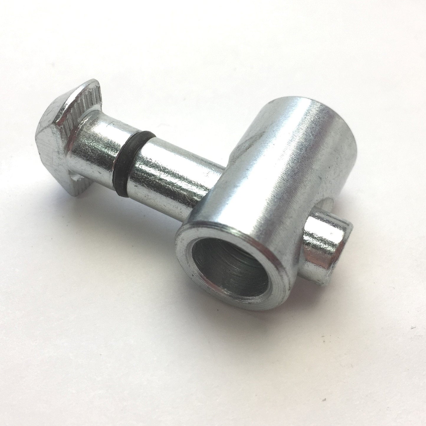 Used Lot of 9 80/20 14013 Aluminum Extrusion Central Connector Horizontal Orientation