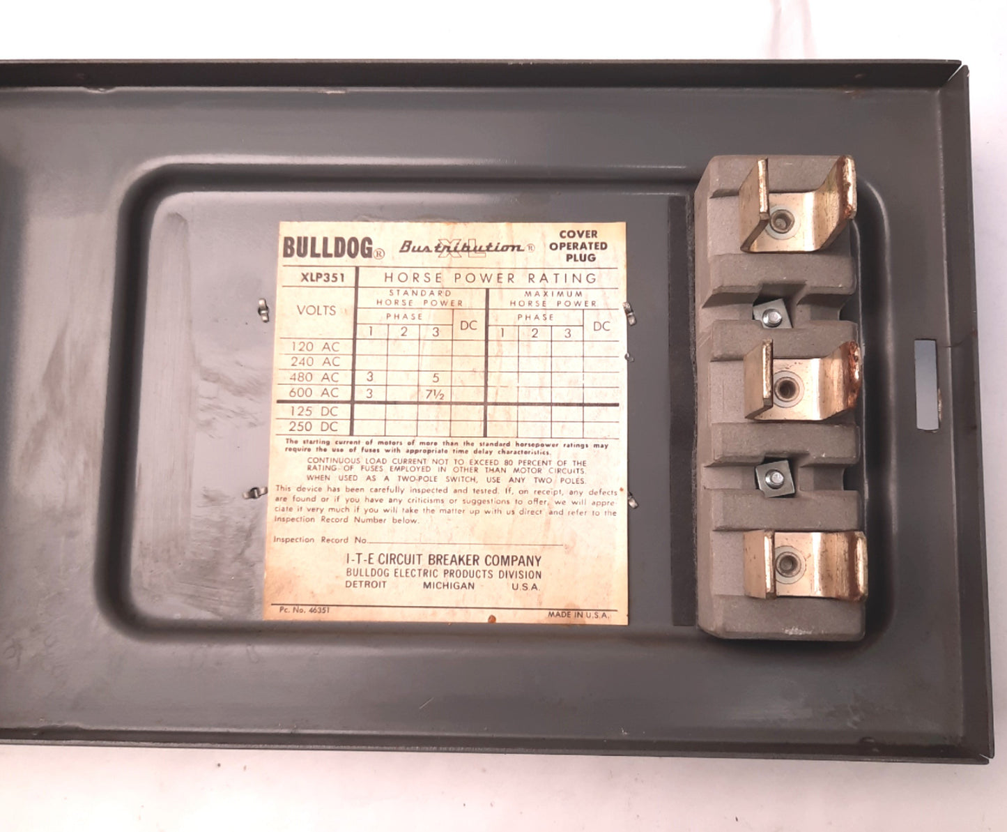 Used ITE Siemens XLP351 Cover Operated Bus Plug, 30A, 600V, 3Pole/3Wire, No Ground