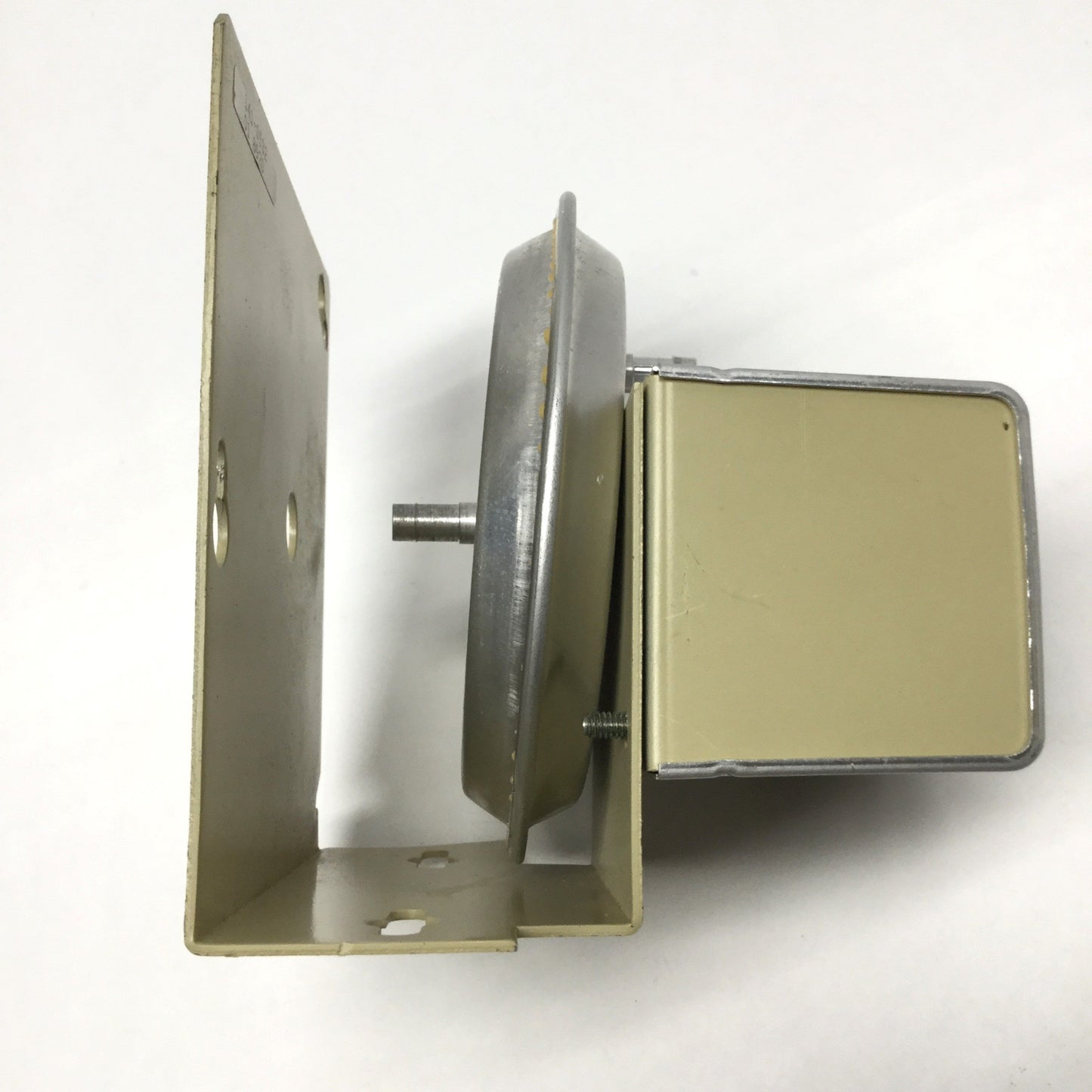 Used Powers 141-0532 Differential Static Air Pressure Switch 0.05-1 in wc, 277VAC 10A