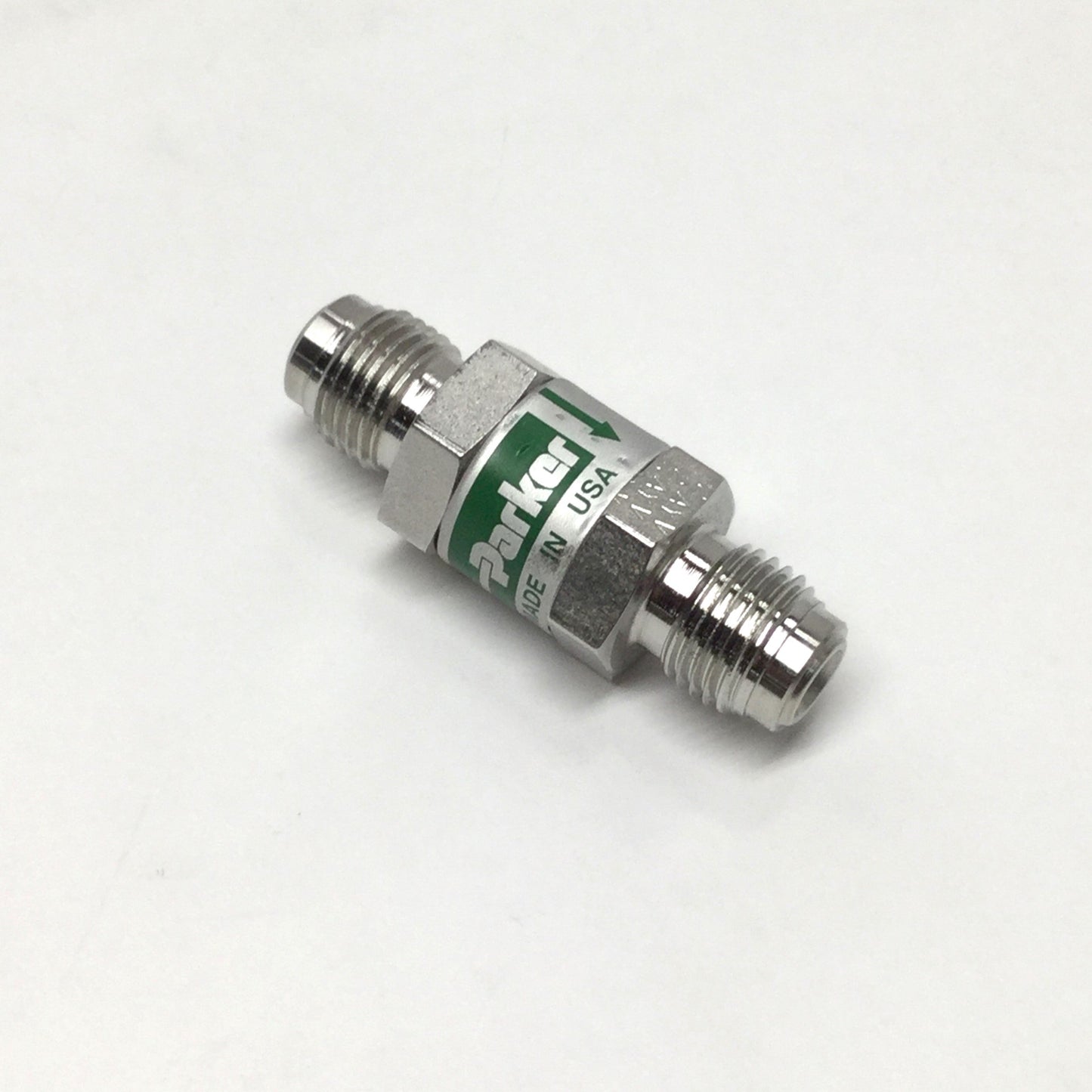 Used Parker 4V-CO4L-1/3-KZ-SS Poppet Check Valve 1/4" VacuSeal, 1/3psi Crack Pressure
