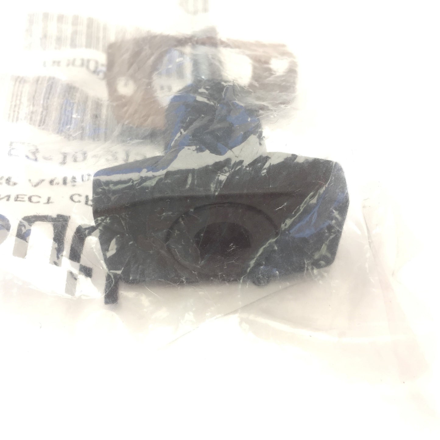 New Southco E3-10-315-50 Vise Action Compression Latch, Black, Quarter-Turn Knob