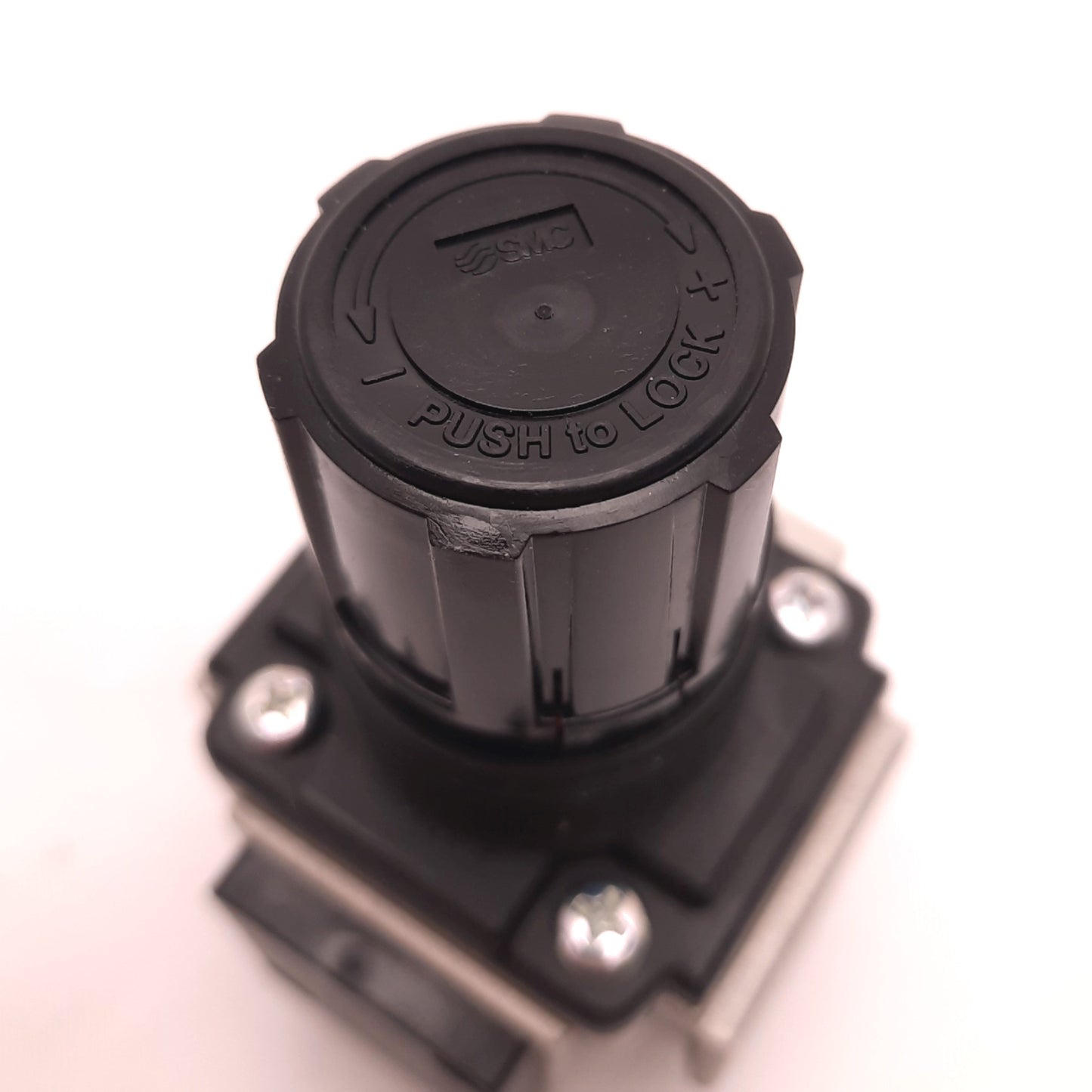 New Lot of 2 SMC AR25K-N02E-Z Modular Regulator, 1/4 NPT, Backflow Function, Gauge