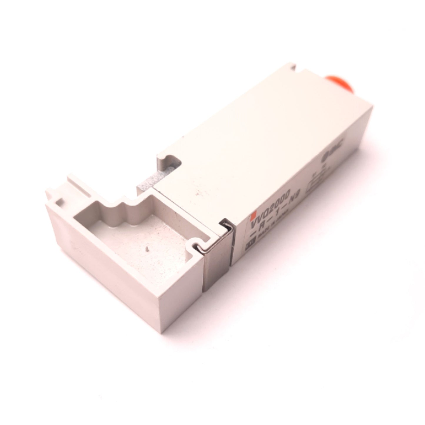 New – Open box Lot of 2 SMC VVQ2000-R-1-N9 Industrial Exhaust Spacer, 16mm Pitch, 80mm Bore