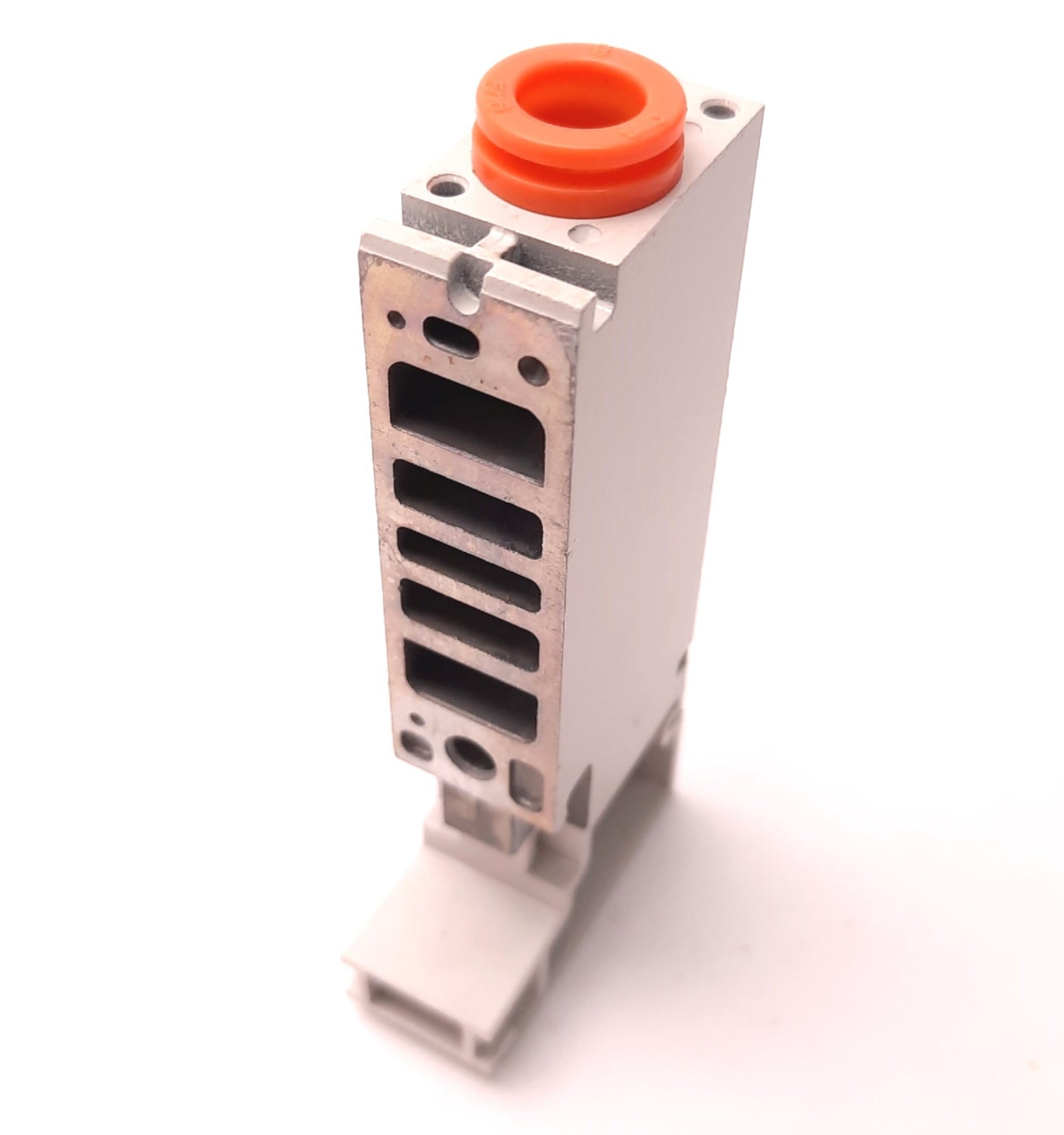 New – Open box Lot of 2 SMC VVQ2000-R-1-N9 Industrial Exhaust Spacer, 16mm Pitch, 80mm Bore