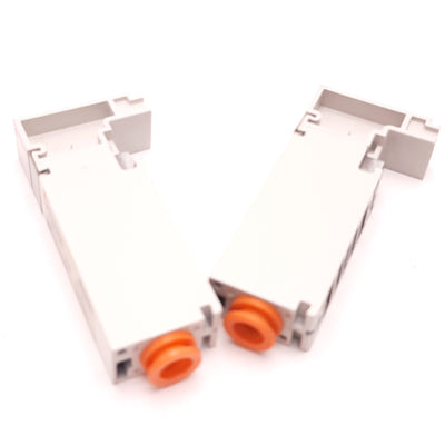 New – Open box Lot of 2 SMC VVQ2000-R-1-N9 Industrial Exhaust Spacer, 16mm Pitch, 80mm Bore