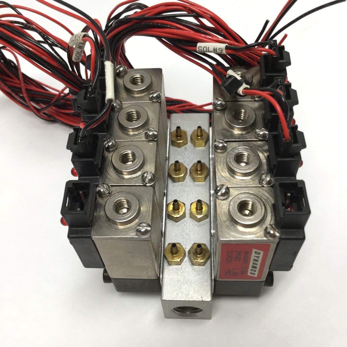 Used Dynamco D1X391 (8x) Solenoid Air Valves 3-Way 24VDC 1.2W on Manifold 1/8" NPT