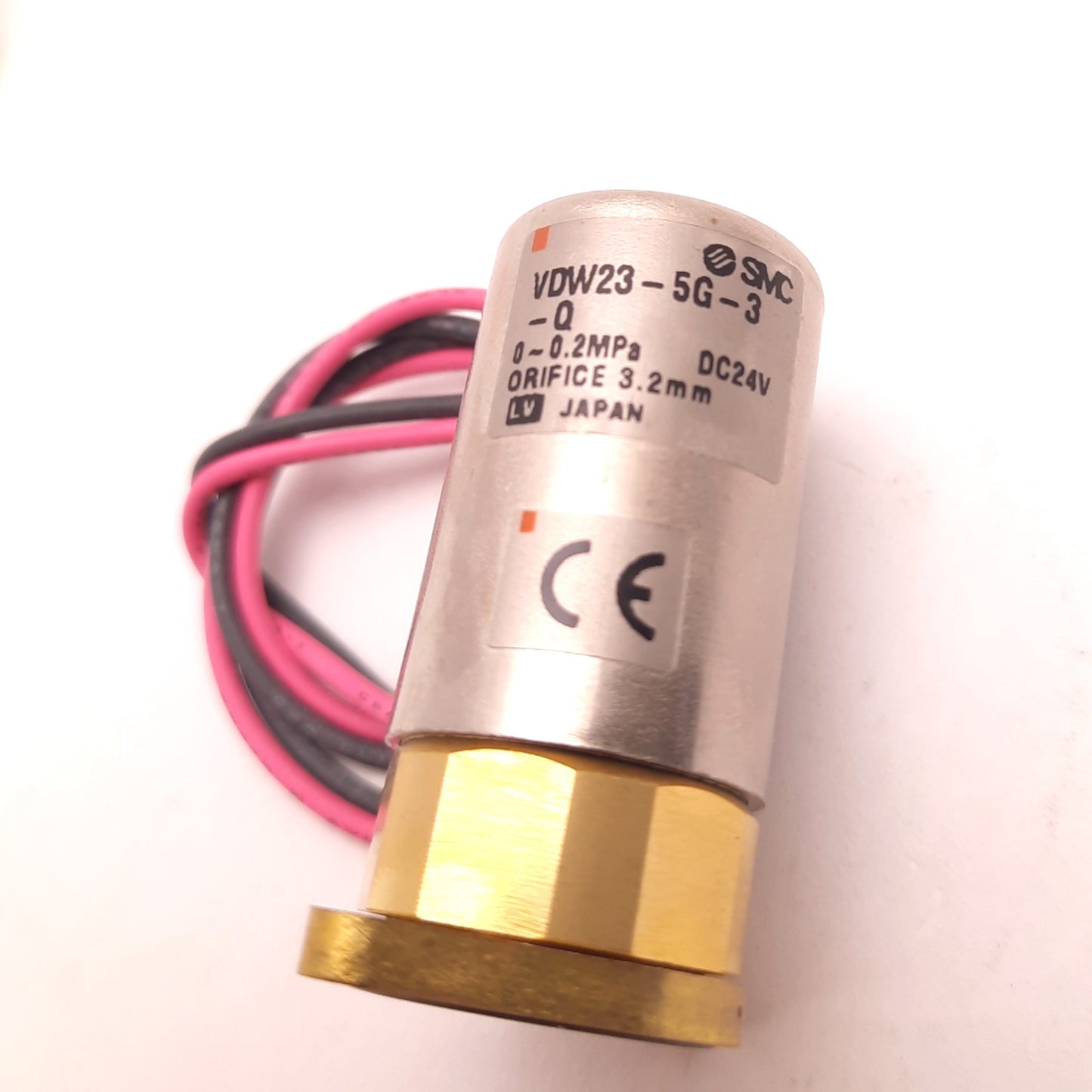 New SMC VDW23-5G-3-Q Compact Sol. Valve, 24v DC, 2.0 MPa Max, 3.2mm Orifice, N.C.