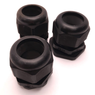 New – Open box Lot of 3 Mencom PCG-36-B Cable Gland Entry, 22-32mm Cable, Bushing Grip, PG-36