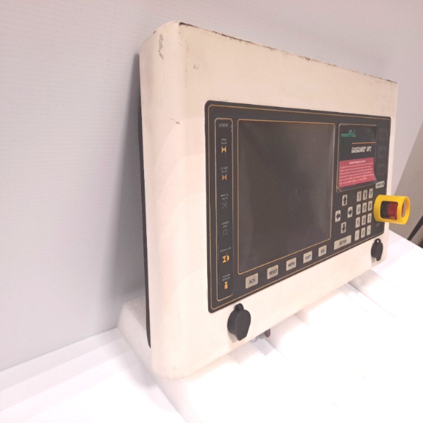 Used Air Products 809-606303E Gas Manifold Control Panel 13 Valve Single Planar