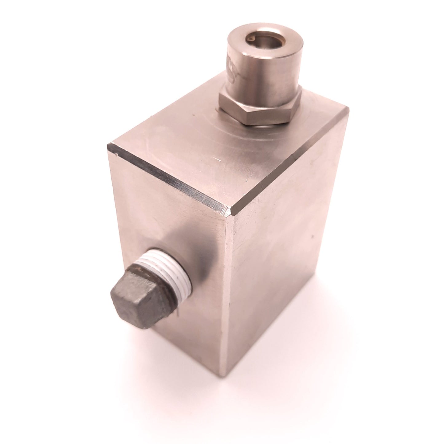 Used Chemtec EFV500-S-MRS-FP Adjustable Excess Flow Valve, 1/2" NPT, 142 to 2123 SLPM