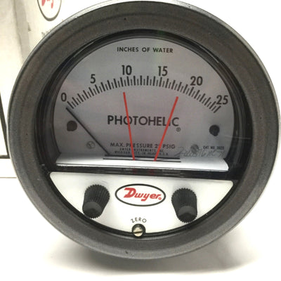 New – Open box Dwyer 3025 Photohelic Pressure Gauge Switch, 0-25" wc Water, 120VAC, 25psig Max