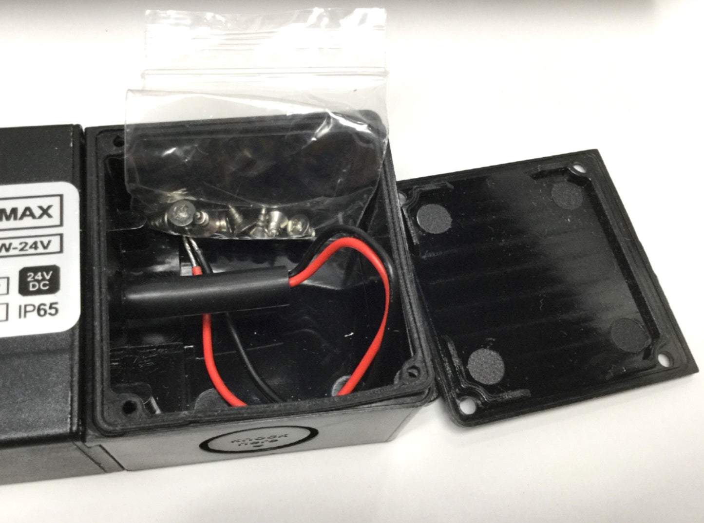 New Nova Flex NF-PS-96W-24V Non-Dimming Constant Voltage LED Driver 24VDC, 4.1A Max