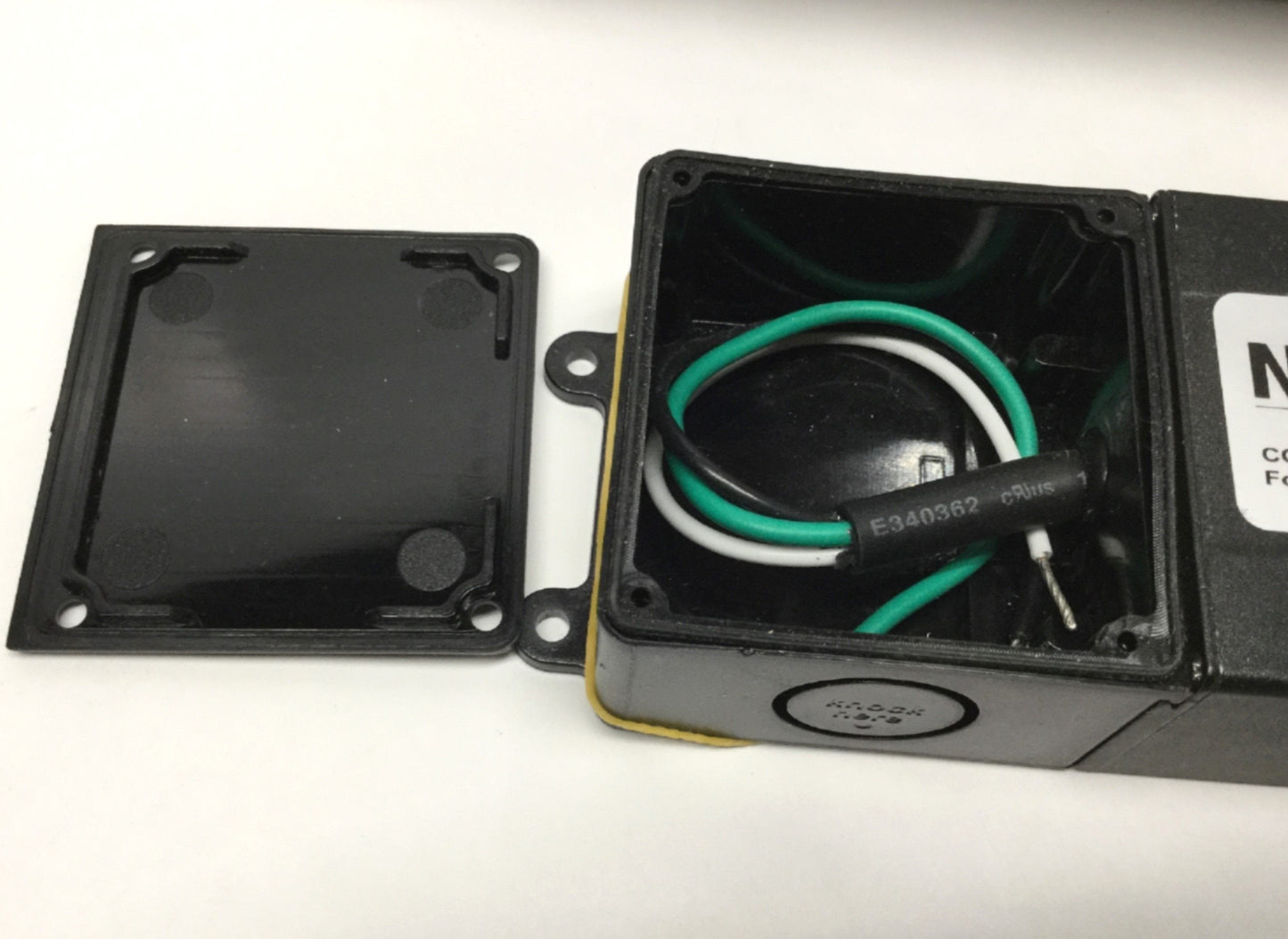 New Nova Flex NF-PS-96W-24V Non-Dimming Constant Voltage LED Driver 24VDC, 4.1A Max