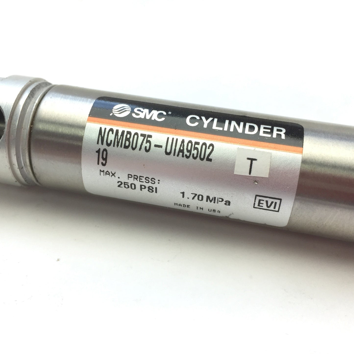 Used SMC NCMB075-UIA9502 Double Acting, Rod Pneumatic Cylinder, Bore 3/4" Stroke 1"