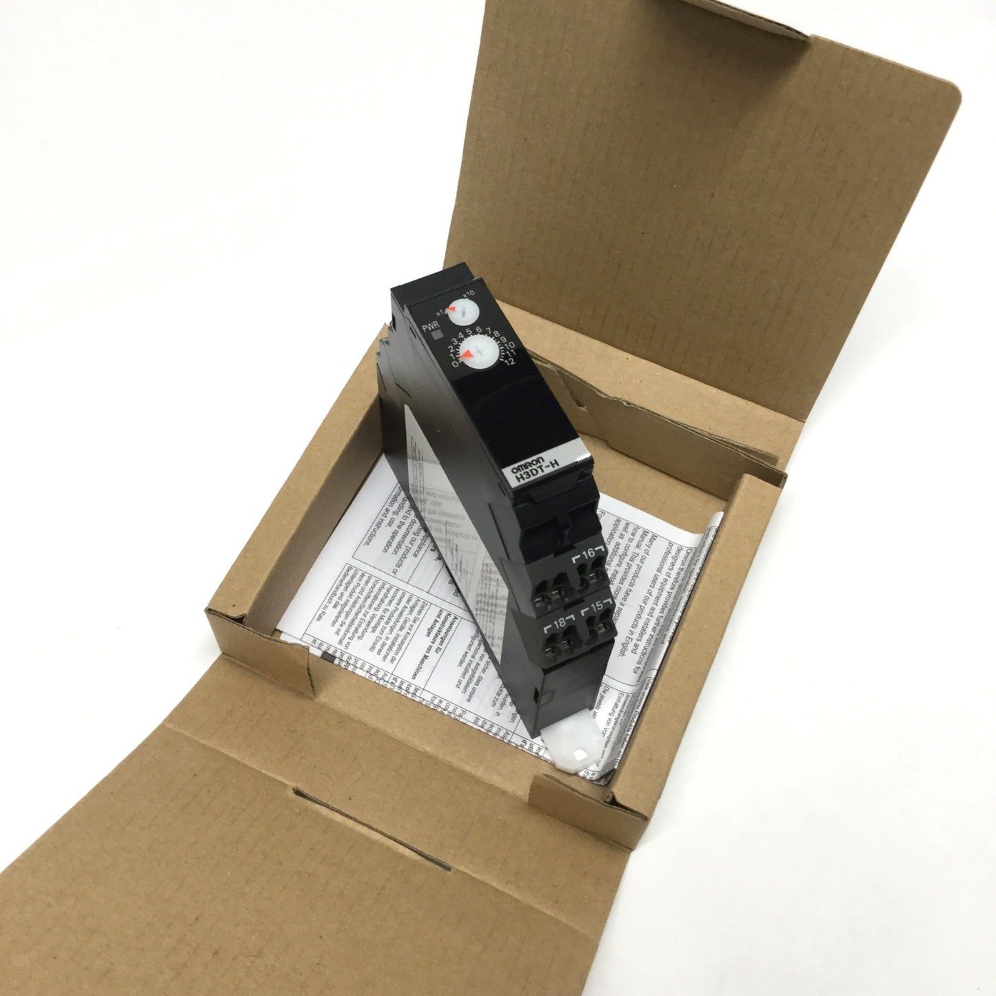 New Omron H3DT-HCL Solid State Timer Relay OFF-Delay, SPDT 5A, 1-120sec, 100-120VAC