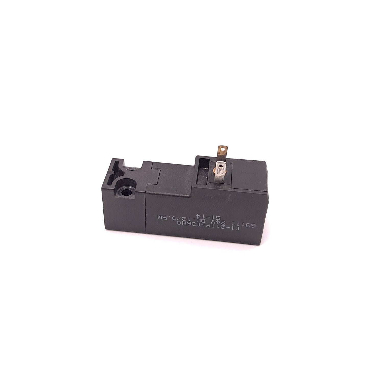 Used Fluid Automation 01-211P-036H0 Direct Acting Solenoid Valve 24 VDC 1500 VAC