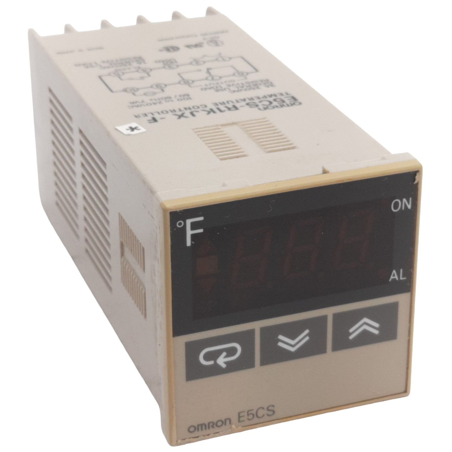 Used Omron E5CS-R1KJX-F Temperature Controller, LED Display, 100-240VAC 50/60Hz 7VA