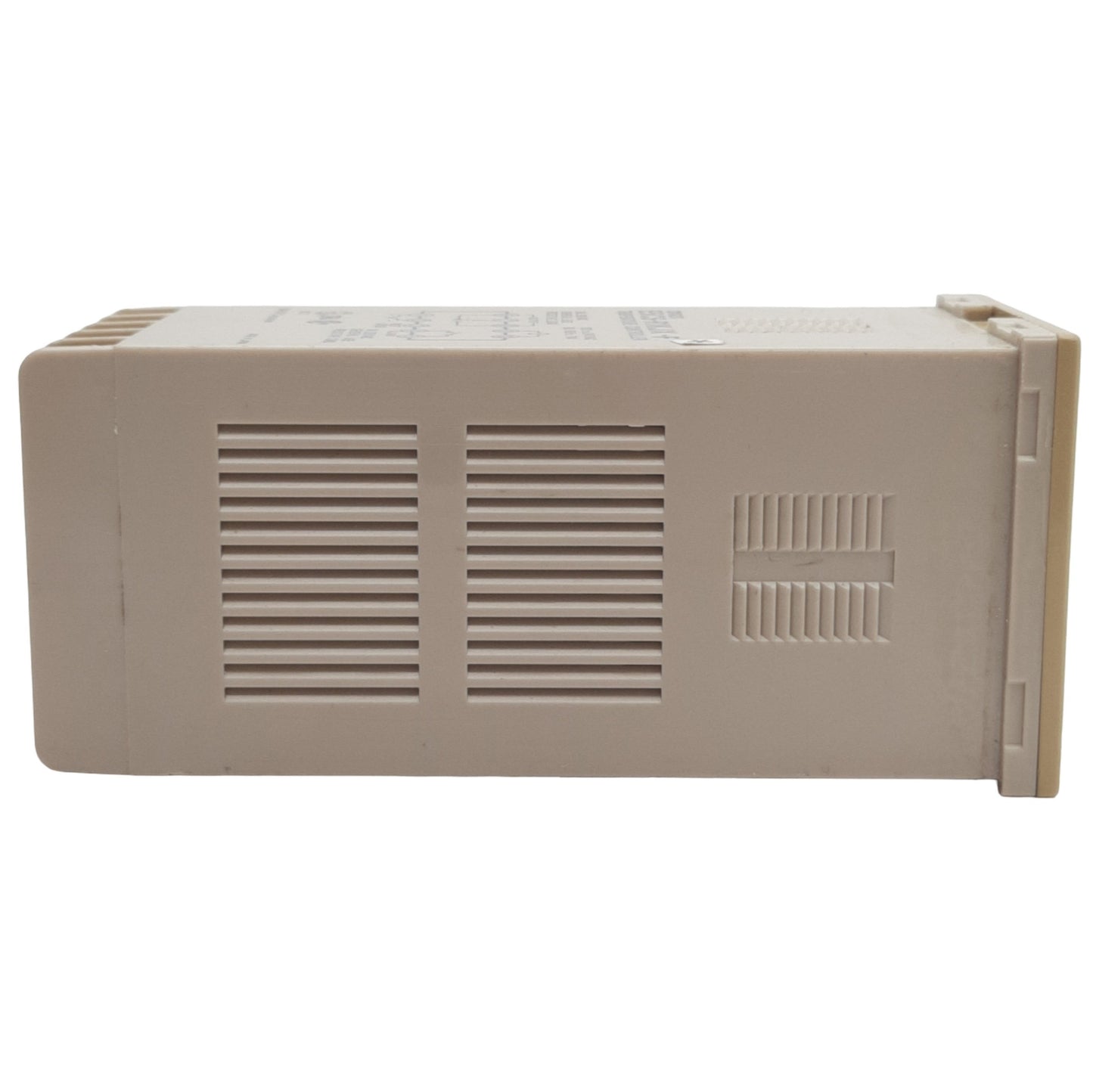 Used Omron E5CS-R1KJX-F Temperature Controller, LED Display, 100-240VAC 50/60Hz 7VA