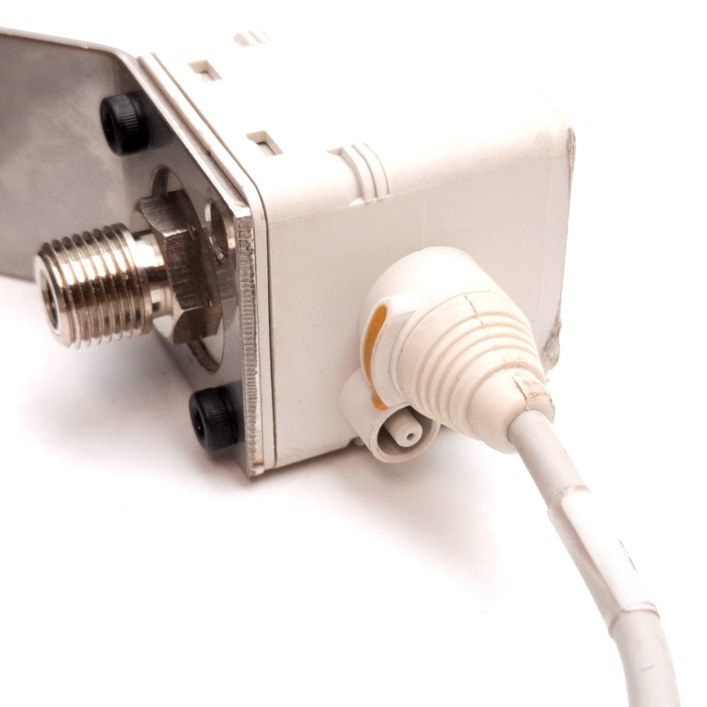 Used SMC ZSE40-T1-62L Digital Vacuum Pressure Switch 10 to -101.3kPa, 12-24VDC 1/8NPT