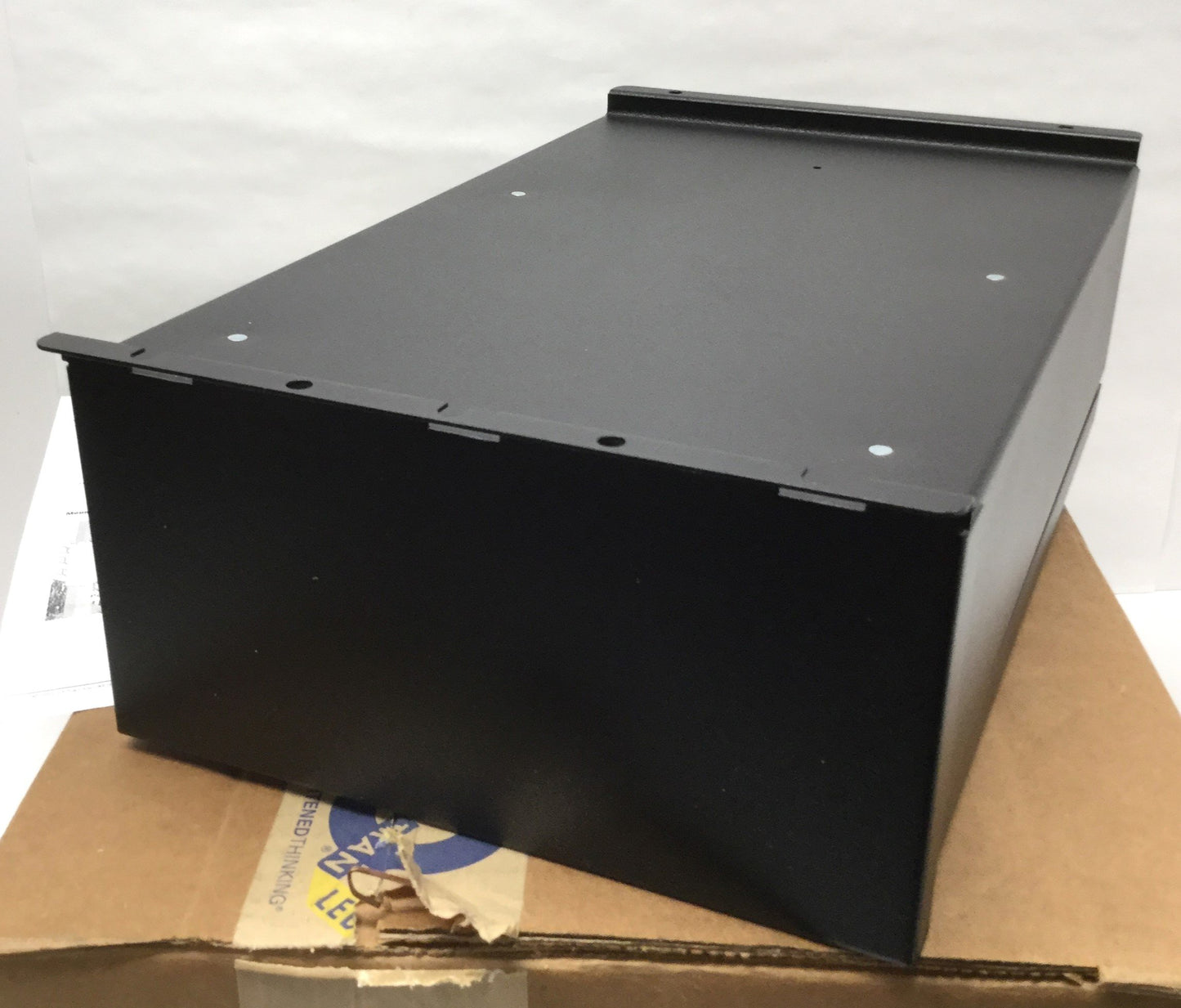 New Q-Tran QOM-eLED-200 LED Driver Lighting Control, 120VAC, Non-Dimming, 24VDC 200W