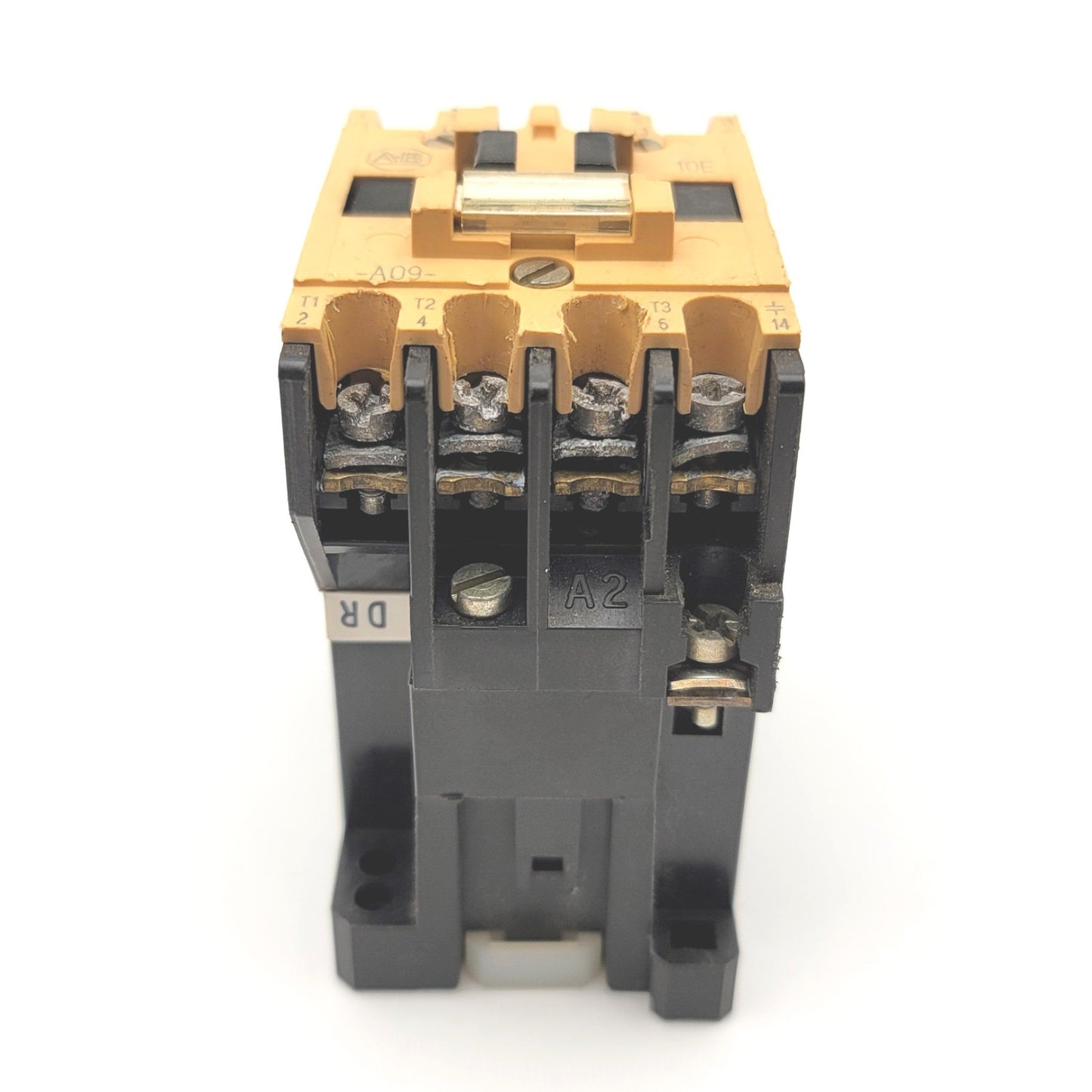 Used Allen Bradley 100-A09NKD3 Ser B IEC Contactor 220-690VAC, 9A, 4-Pole, 24VAC Coil