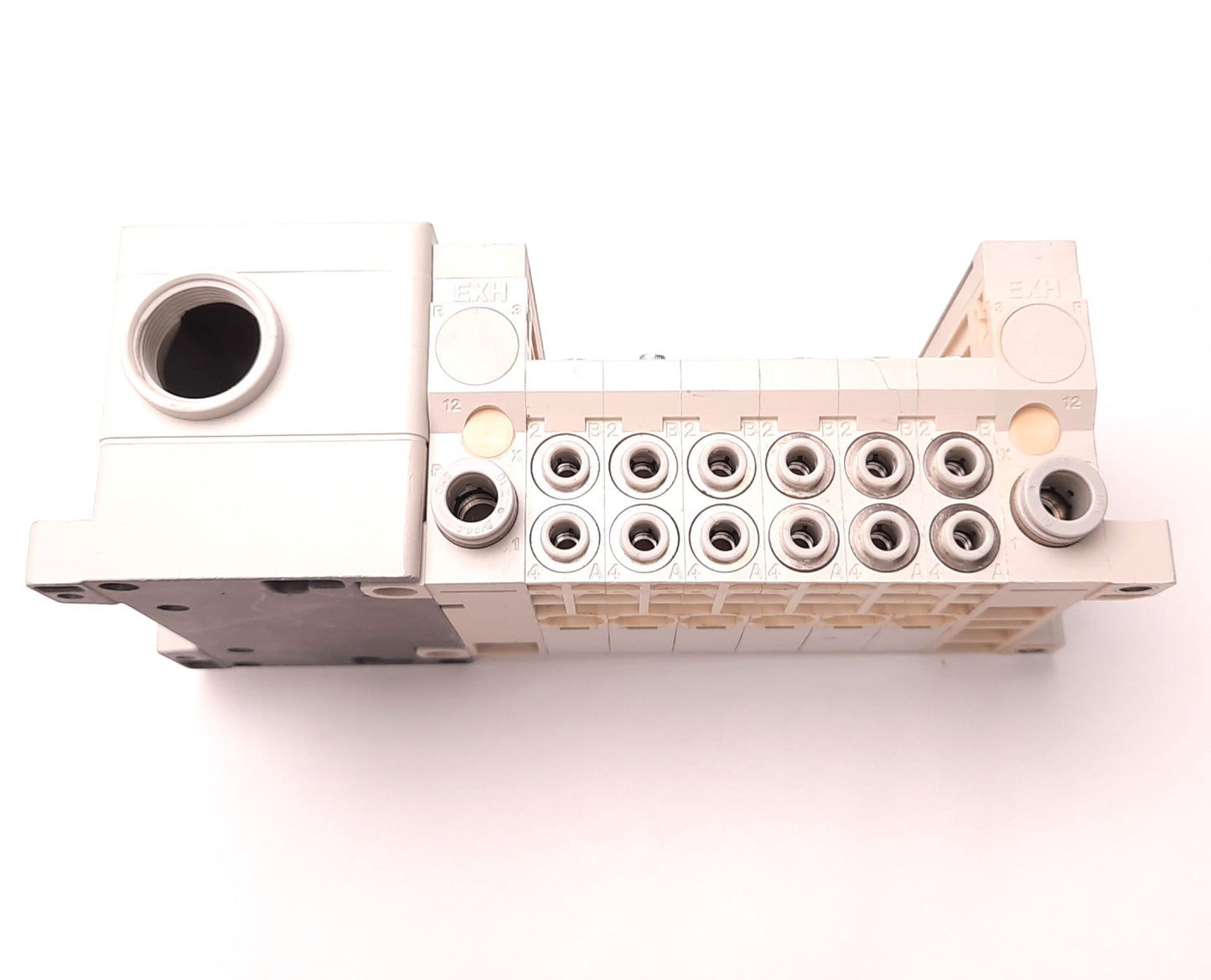 Used SMC VV5Q21-06C6T0-NS Manifold, C6 One Touch, 6 Station, Name Plate, Silencer