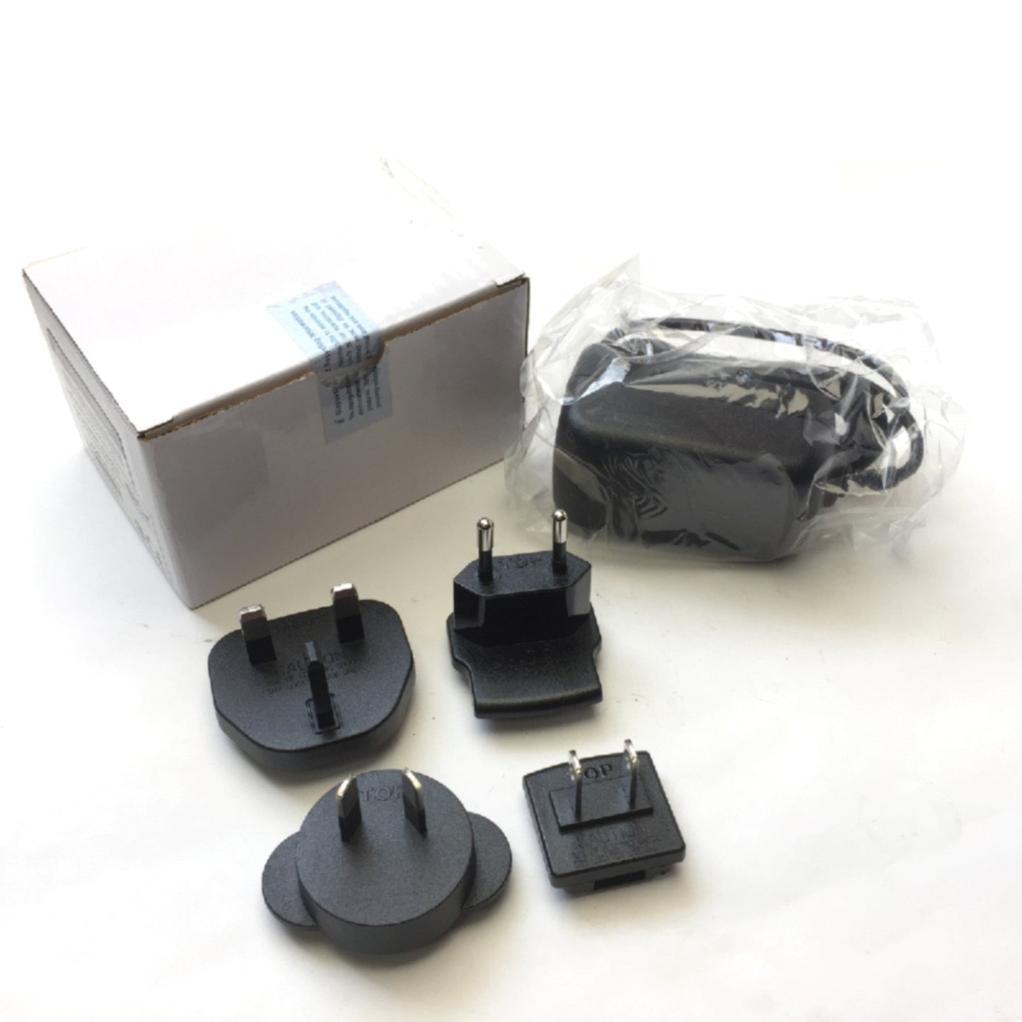 New Sick 6036722 IDM Switching Power Supply Kit, 100-240VAC Input, 5VDC 2A Output