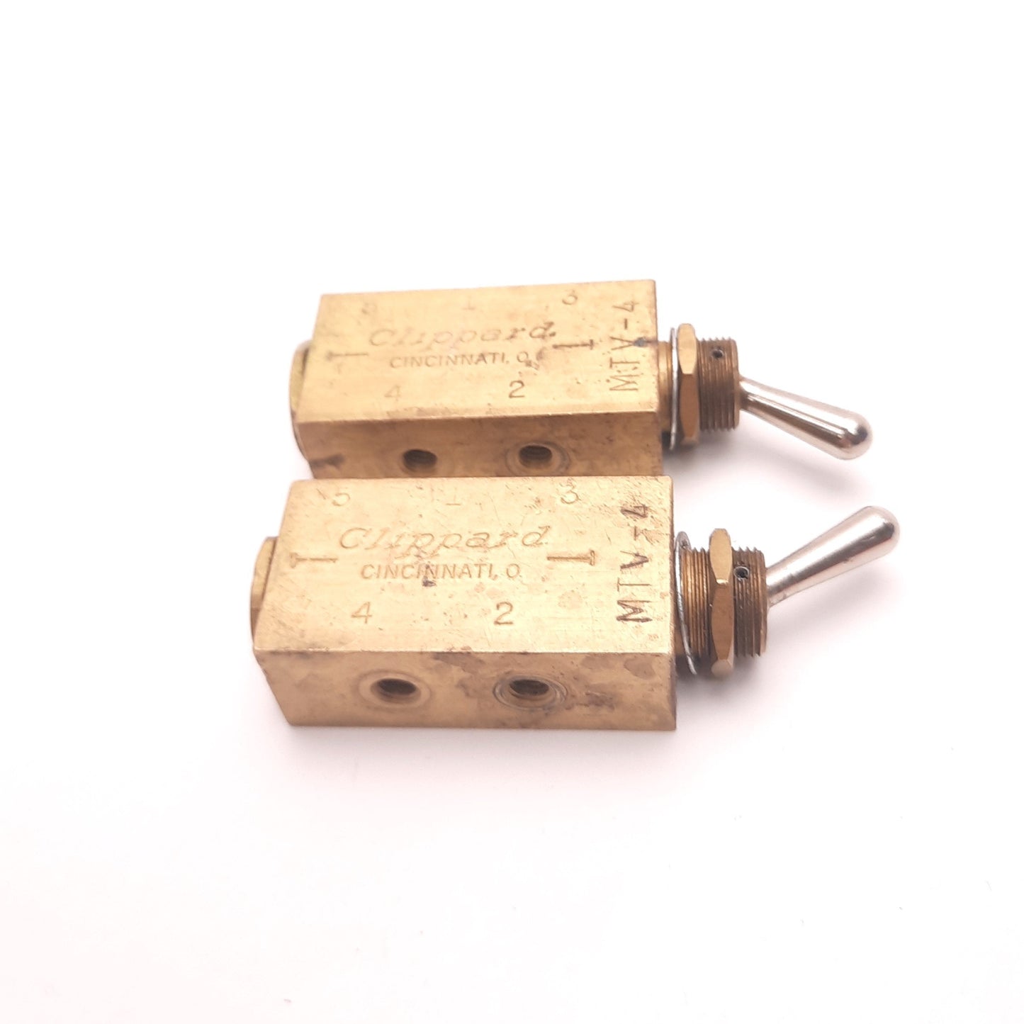 Used Lot of 2 Clippard MTV-4 Air Control Toggle Valve, 10-32UNF, 4-Way, 5-Port