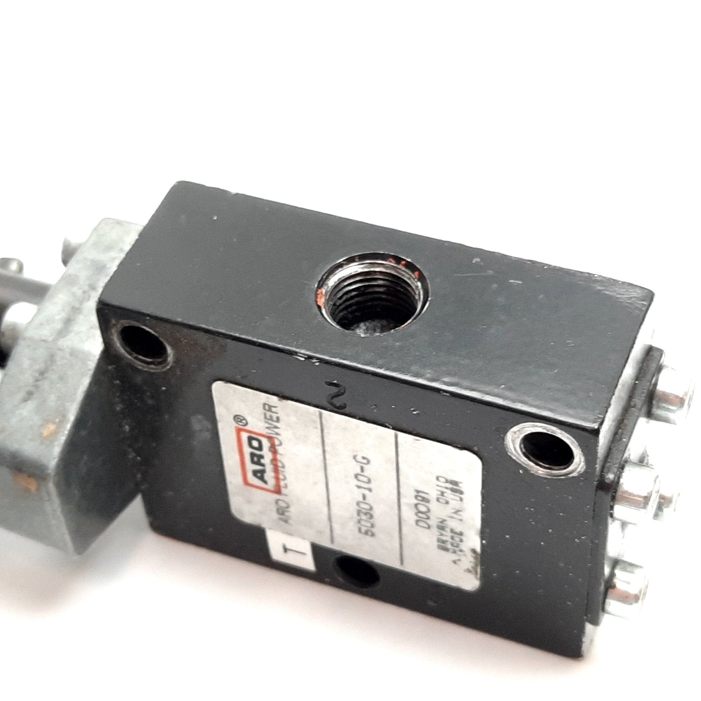 Used ARO 5030-10-G Air Control Valve, 2-Position 3-Port, Manual Actuation, 1/8" NPT