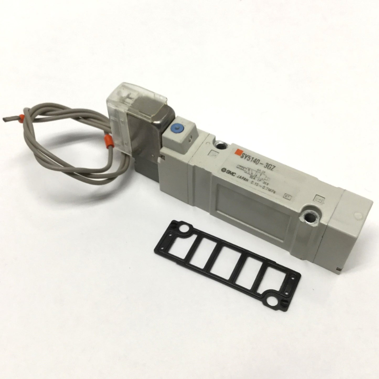 Used SMC SY5140-3GZ Pneumatic Solenoid Control Valve, 2-Position 5-Port, 110VAC Coil