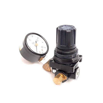 Used Wilkerson R00-01-000 Pressure Regulator, 1/8" NPT, 300psi Max, 0-160psi Gauge