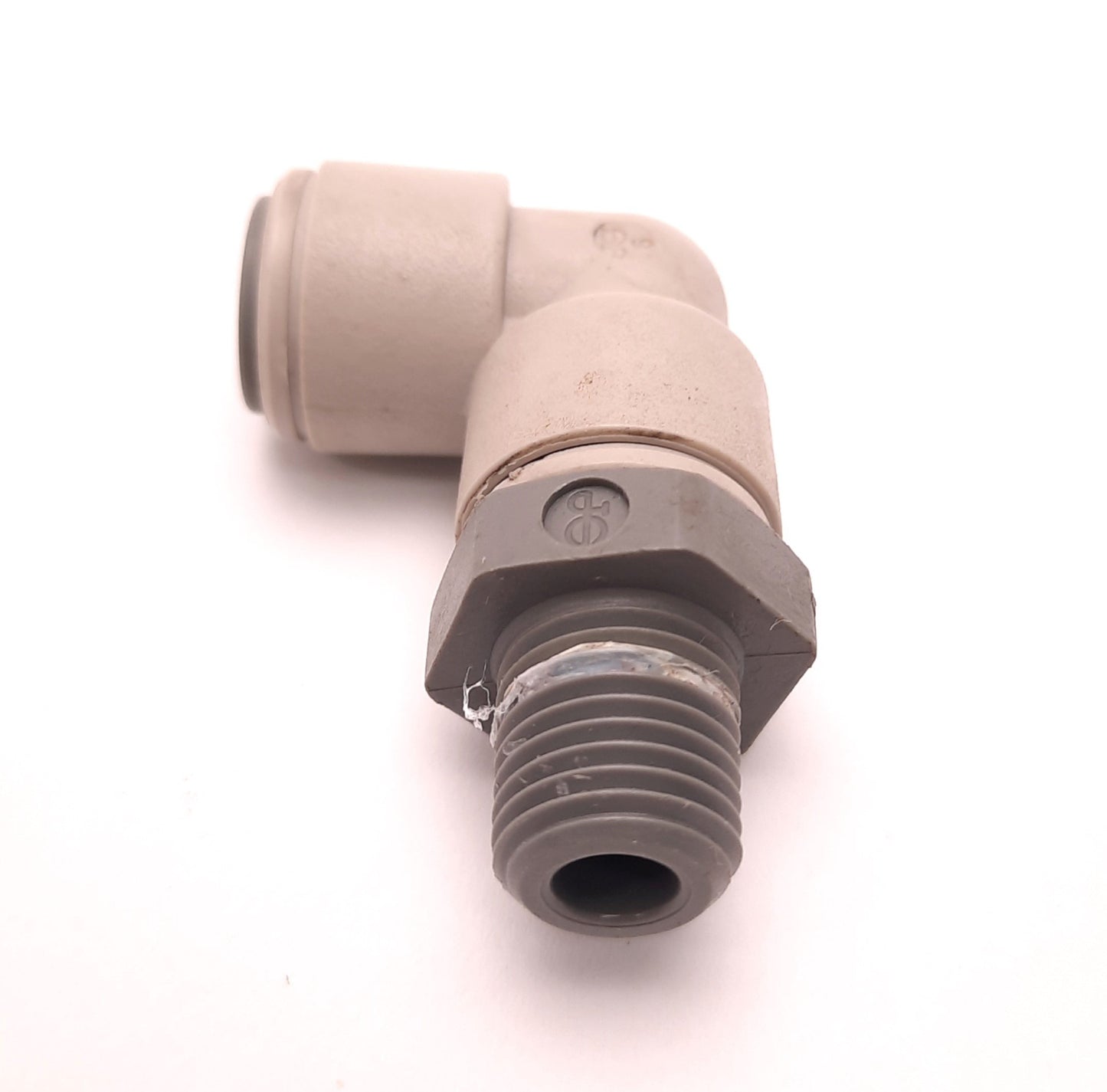 Used Lot Of 10 John Guest PI091222S, NSF-51, 90° Elbow Adapter 3/8" tube to 1/4" NPT