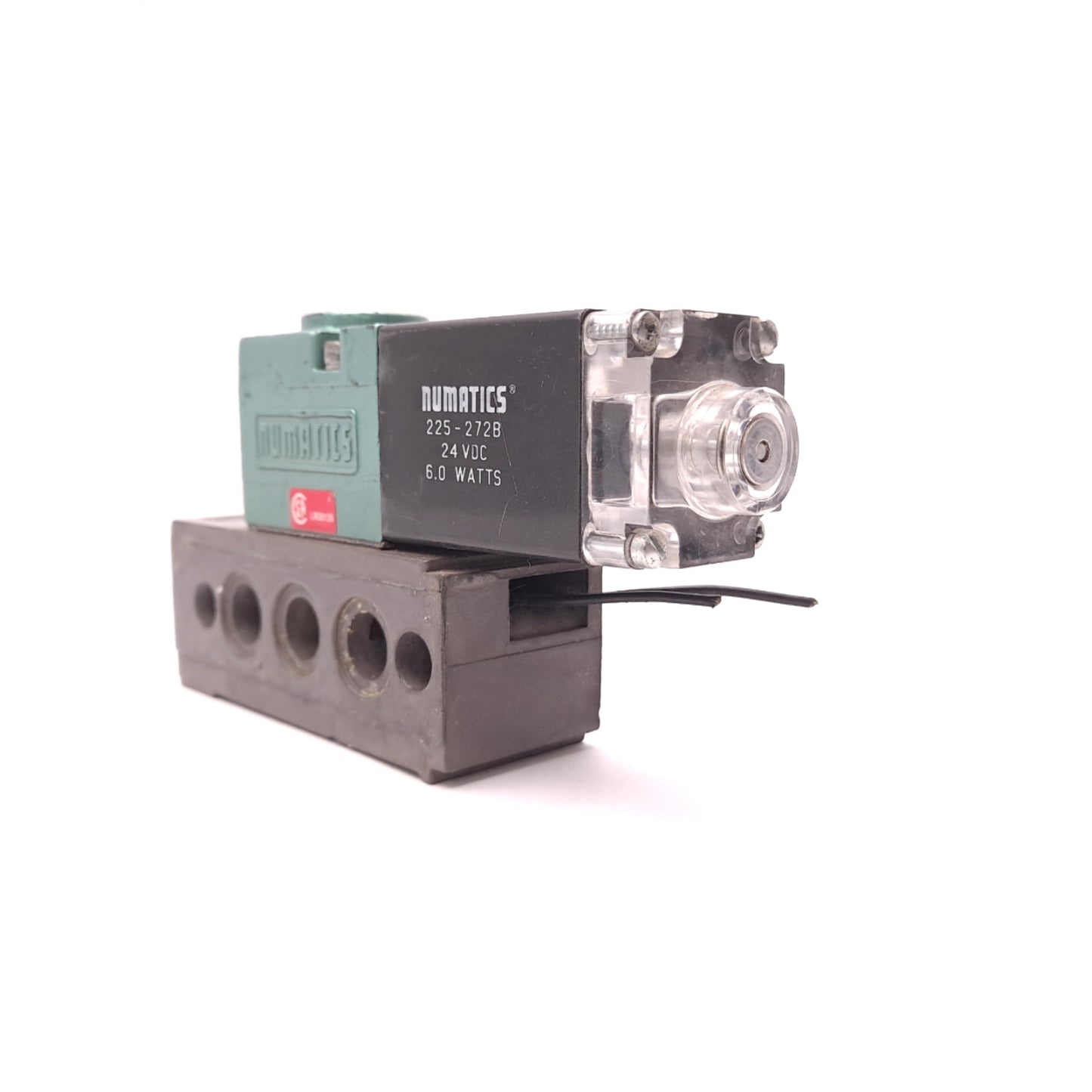 Used Numatics 11SAD411B Solenoid Valve, 24 VDC 6 W 3/8" NPT 150 PSI Max