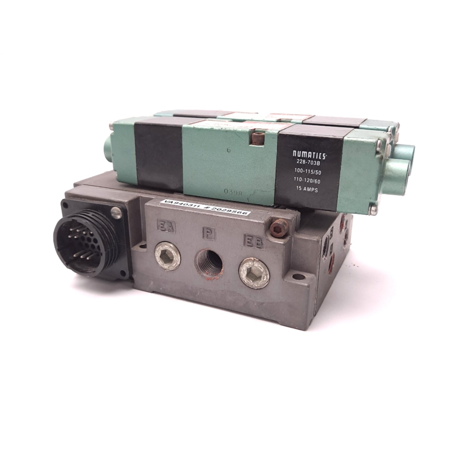 Used Numatics 081SS600K Solenoid Valves (x2) on FlexiBlok Manifold 120VAC 150PSI