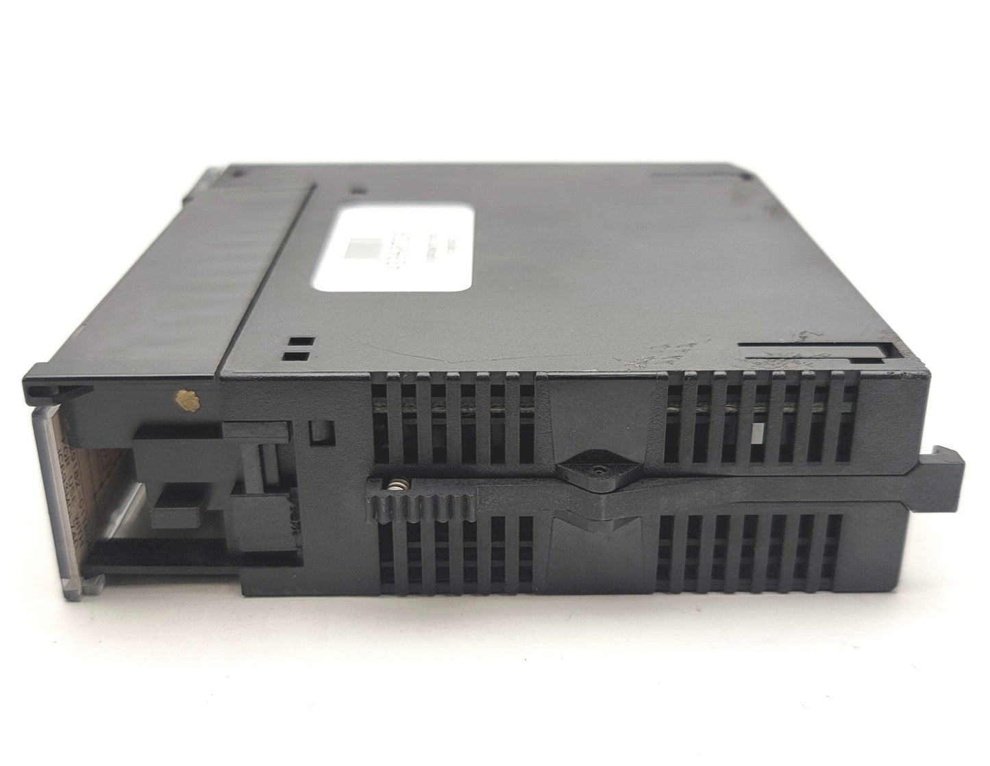 Used GE Fanuc IC693MDL740E Series 90-30 PLC Output Module, 12/24VDC 0.5A, 16-Point