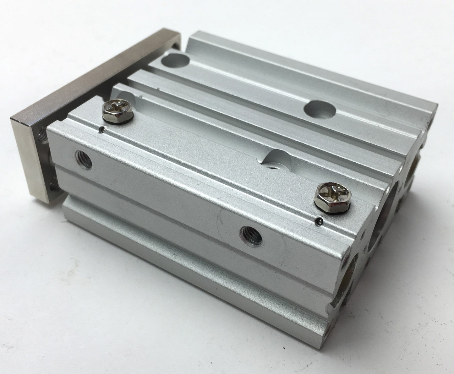 Used SMC MGPM16-40Z Compact Guided Pneumatic Cylinder Bore: 16mm, Stroke: 40mm, M5