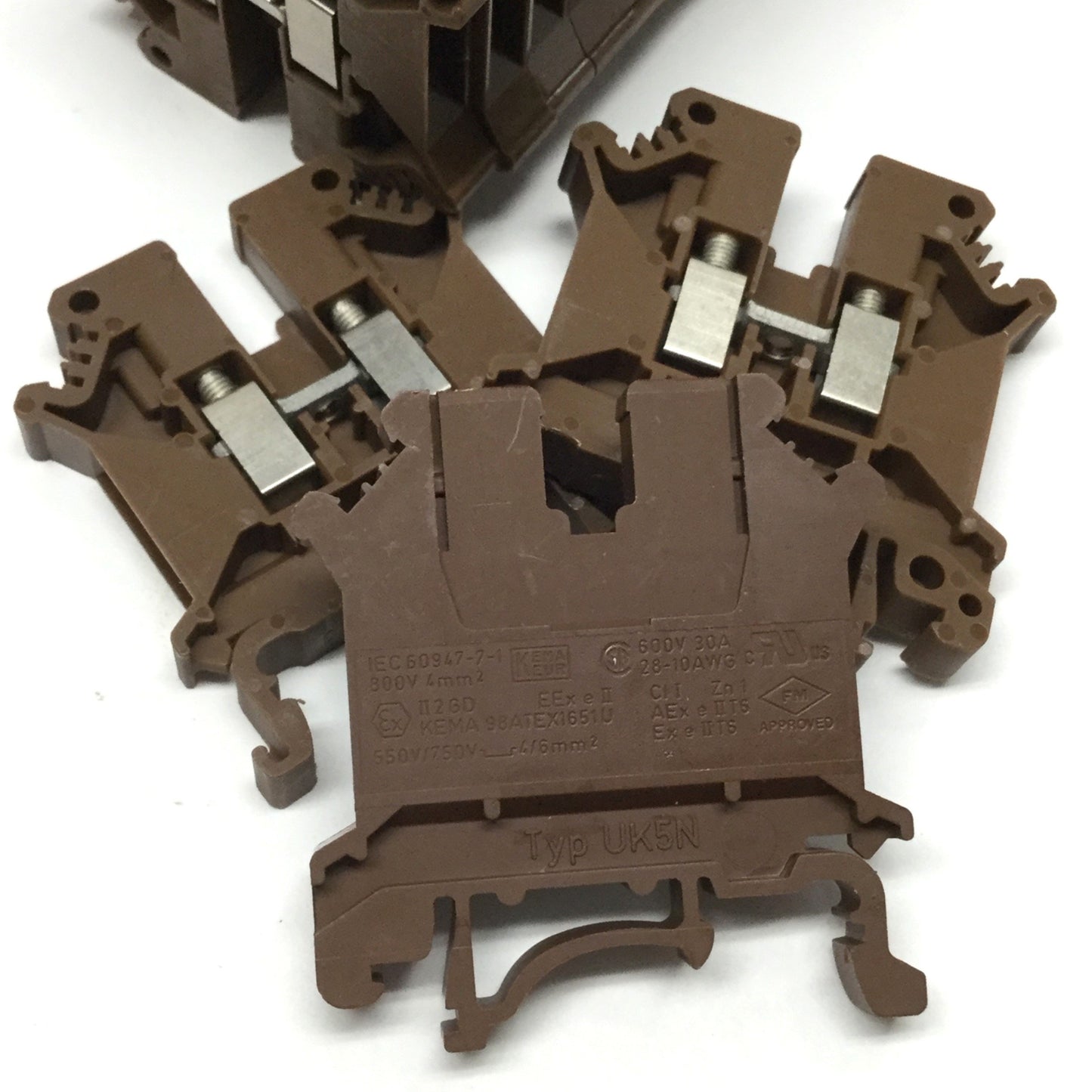 Used Lot of 28 Phoenix Contact UK5N BN Feed-Through Terminal Blocks, Brown, 600V 30A